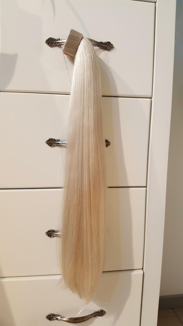 Parukapood_sinjoon_ponytail-hobusesaba_sirge-juukselisa_ponisaba-L22