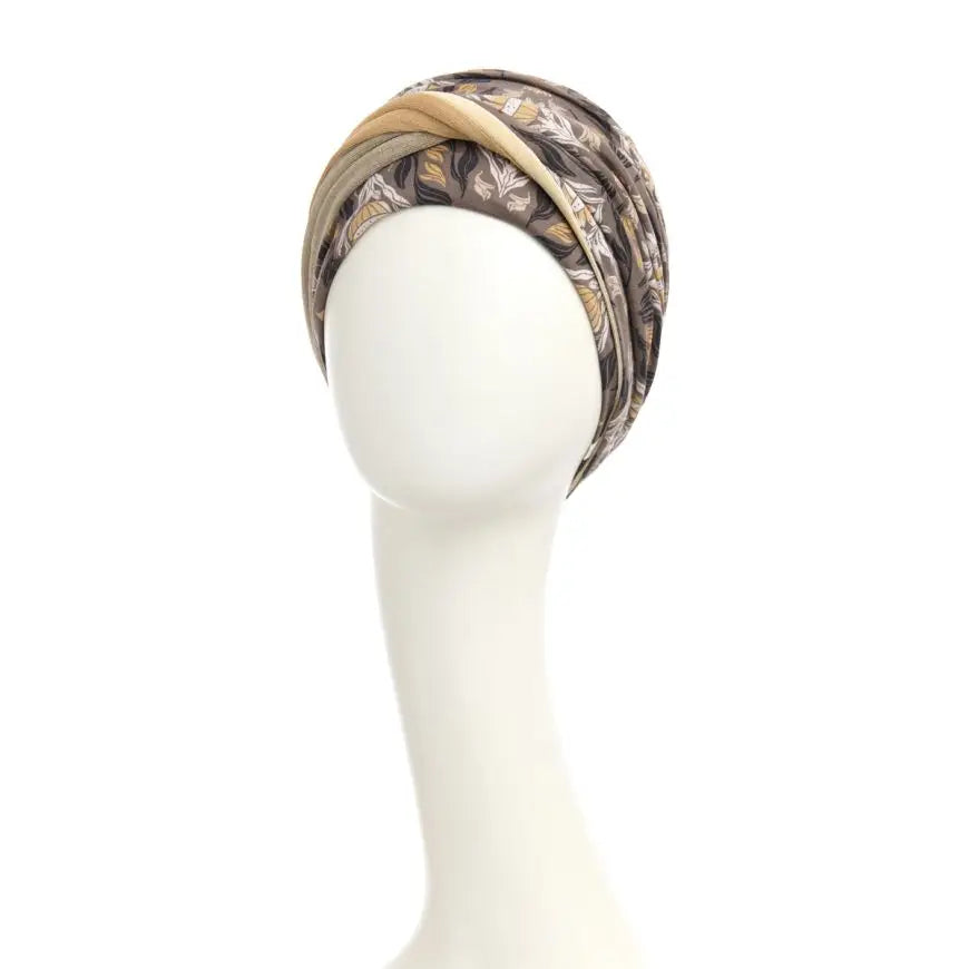 Parukapood-peakatted-turban-shakti