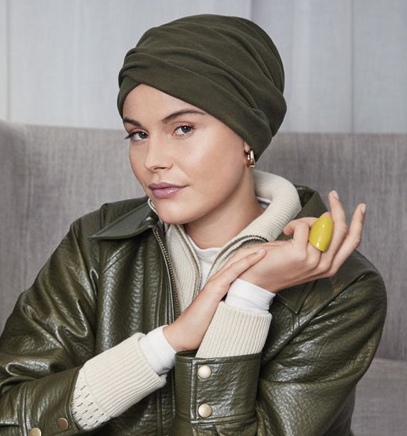 Parukapood-peakatted-turbanid-hoczoya